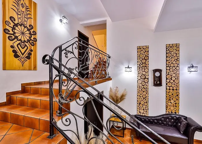 לינה וארוחת בוקר & Dom-blach 3*