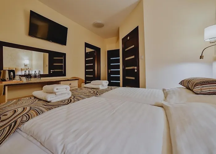 לינה וארוחת בוקר & Dom-blach צ'אפלארי