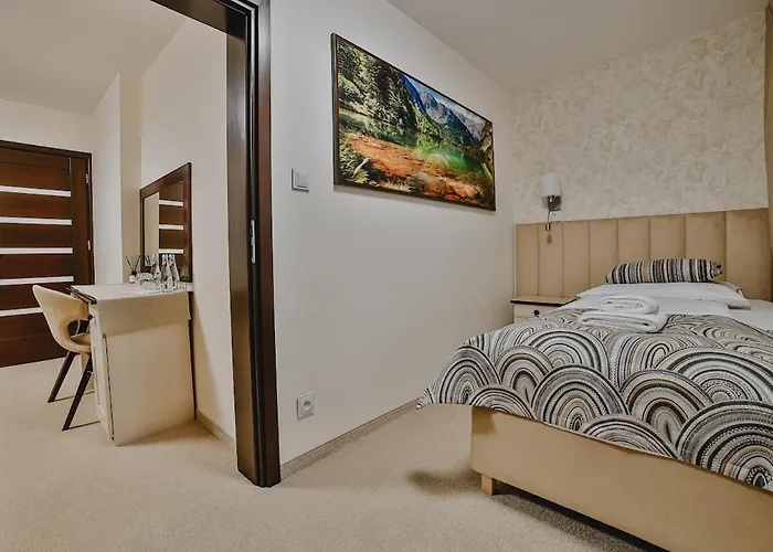 & Dom-blach לינה וארוחת בוקר צ'אפלארי